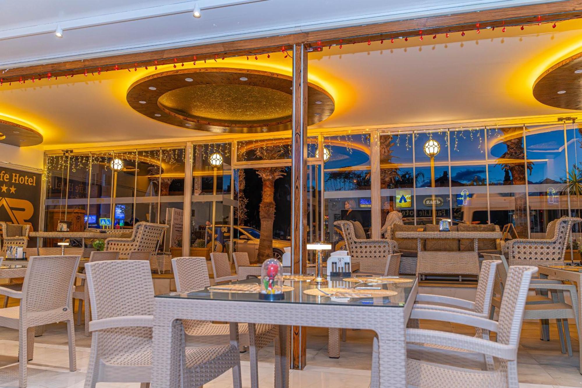 Far Life Hotel Antalia Esterno foto