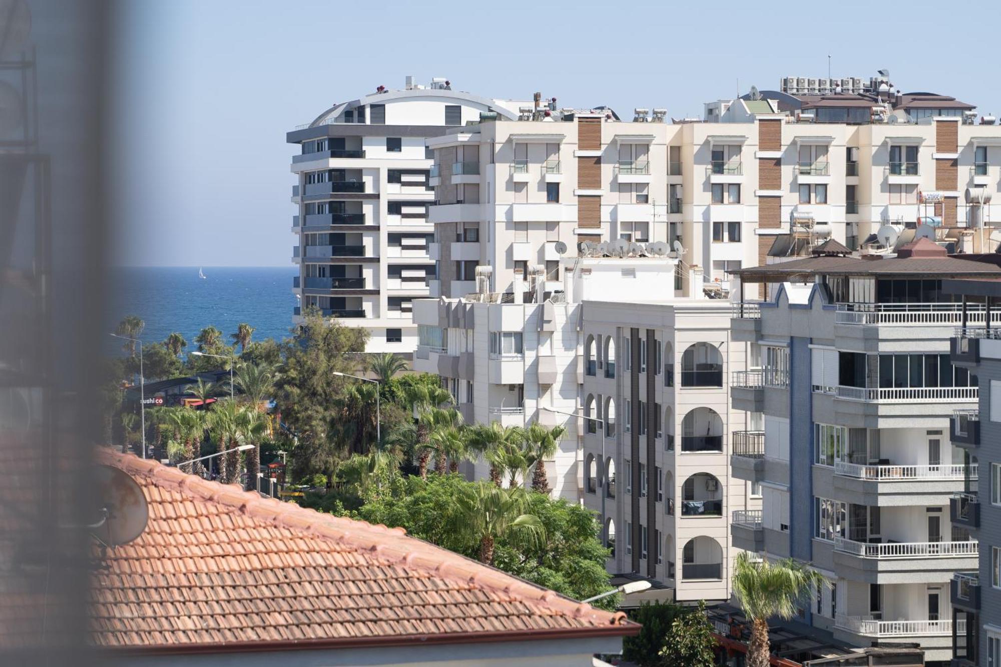 Far Life Hotel Antalia Esterno foto